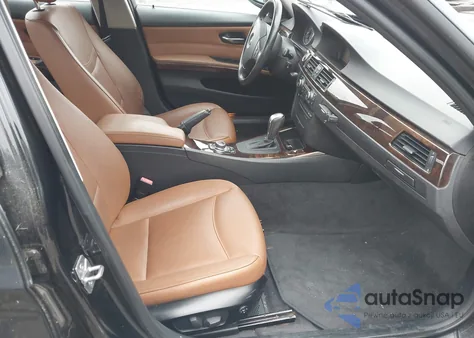 2011 BMW 328 Xi Sulev из США, поврежденный, VIN WBAPK5C51BF125020